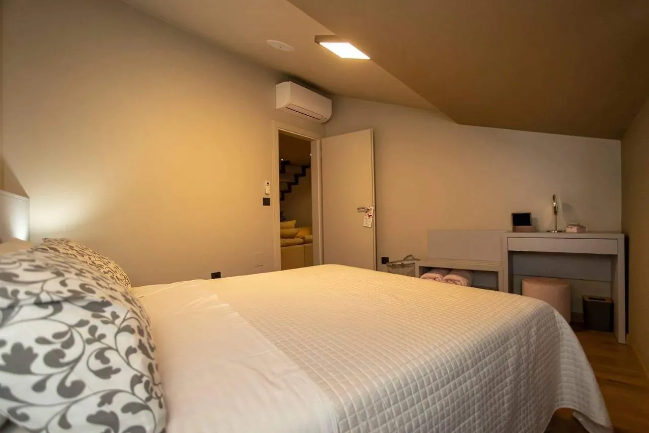 ˇdcˇ Modern Apartment Near The Church Rovinj